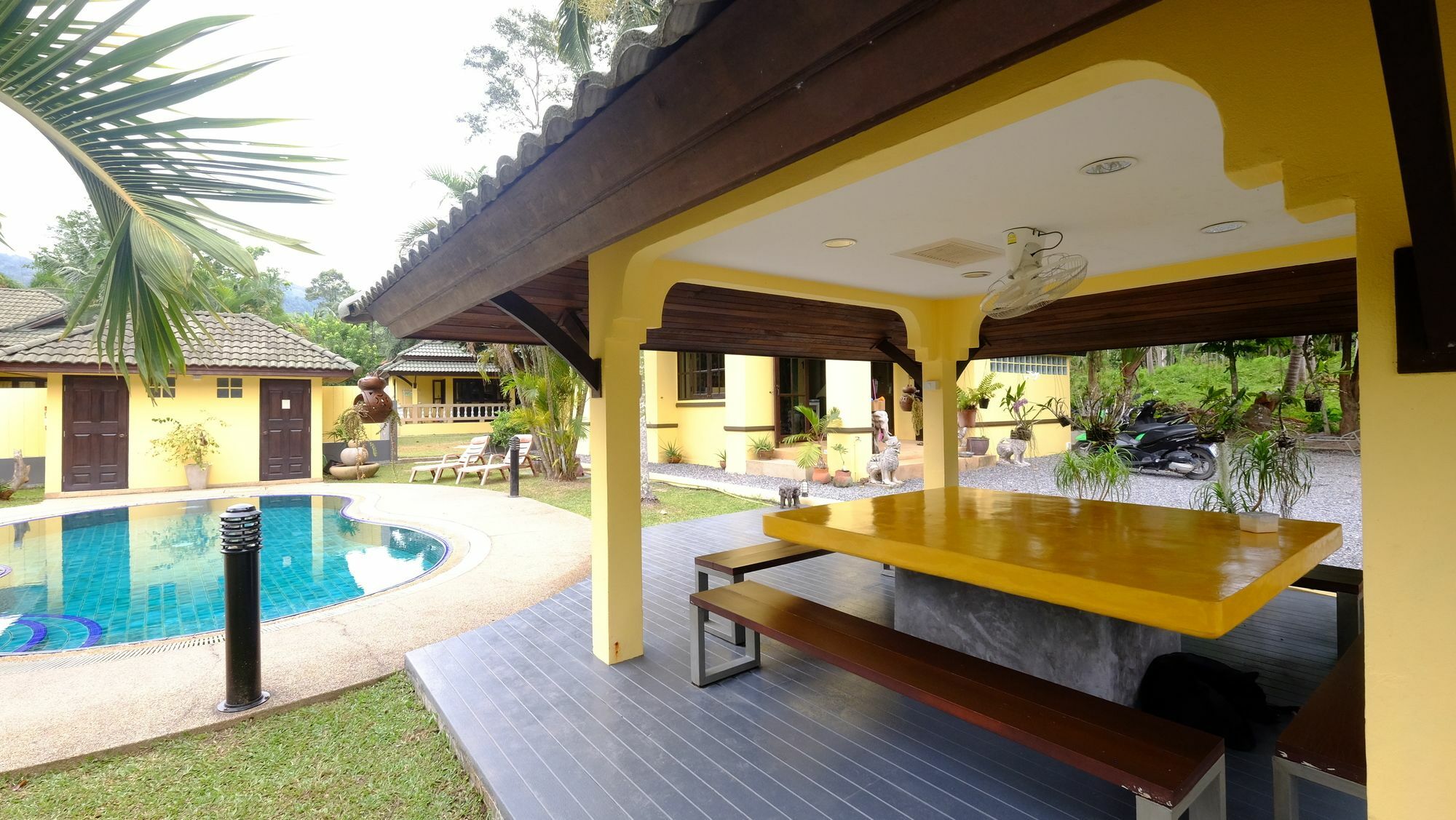 Marilyns Residential Resort Maret Kültér fotó